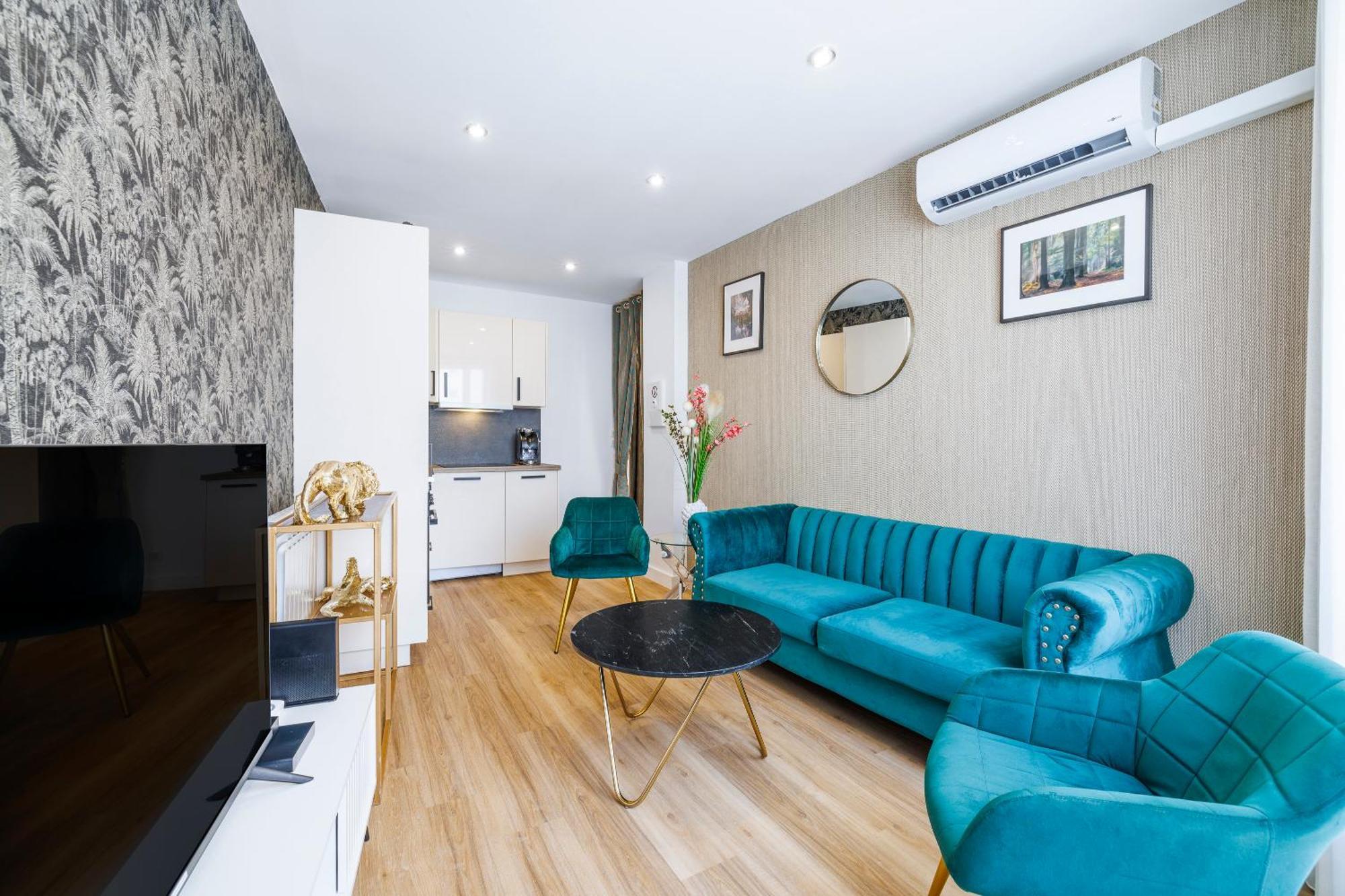 Nice Renting - Offenbach - Luxury Apartment Fully Equipped Center Exteriör bild
