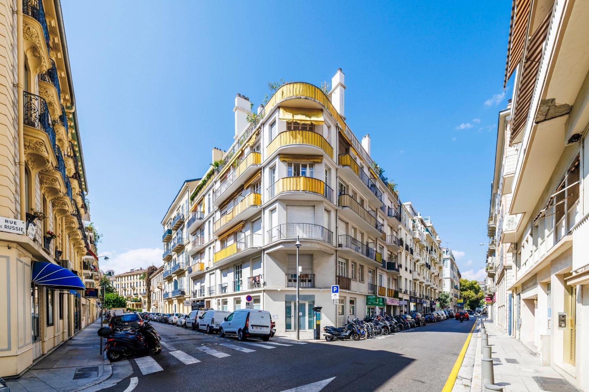 Nice Renting - Offenbach - Luxury Apartment Fully Equipped Center Exteriör bild