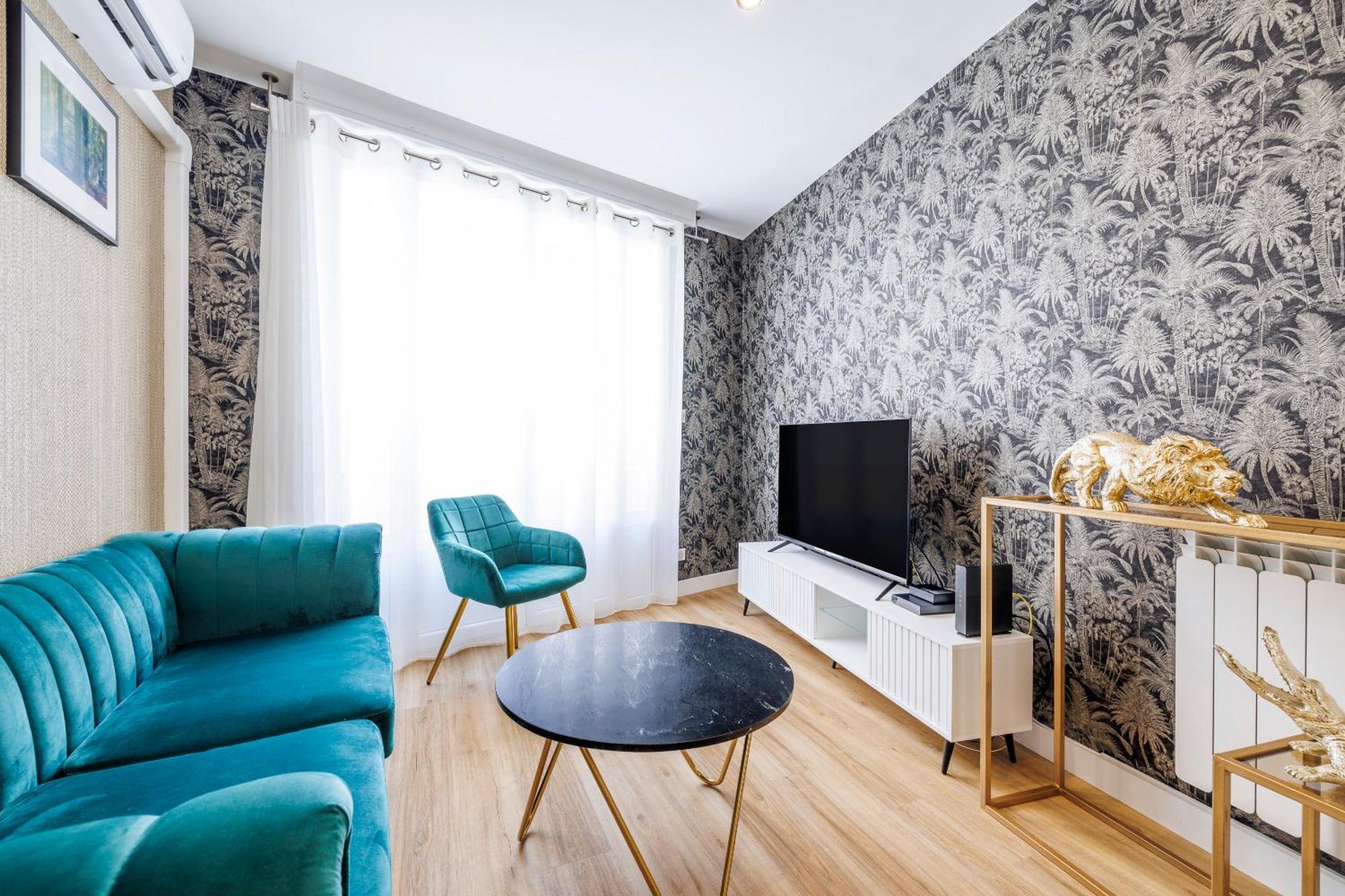 Nice Renting - Offenbach - Luxury Apartment Fully Equipped Center Exteriör bild